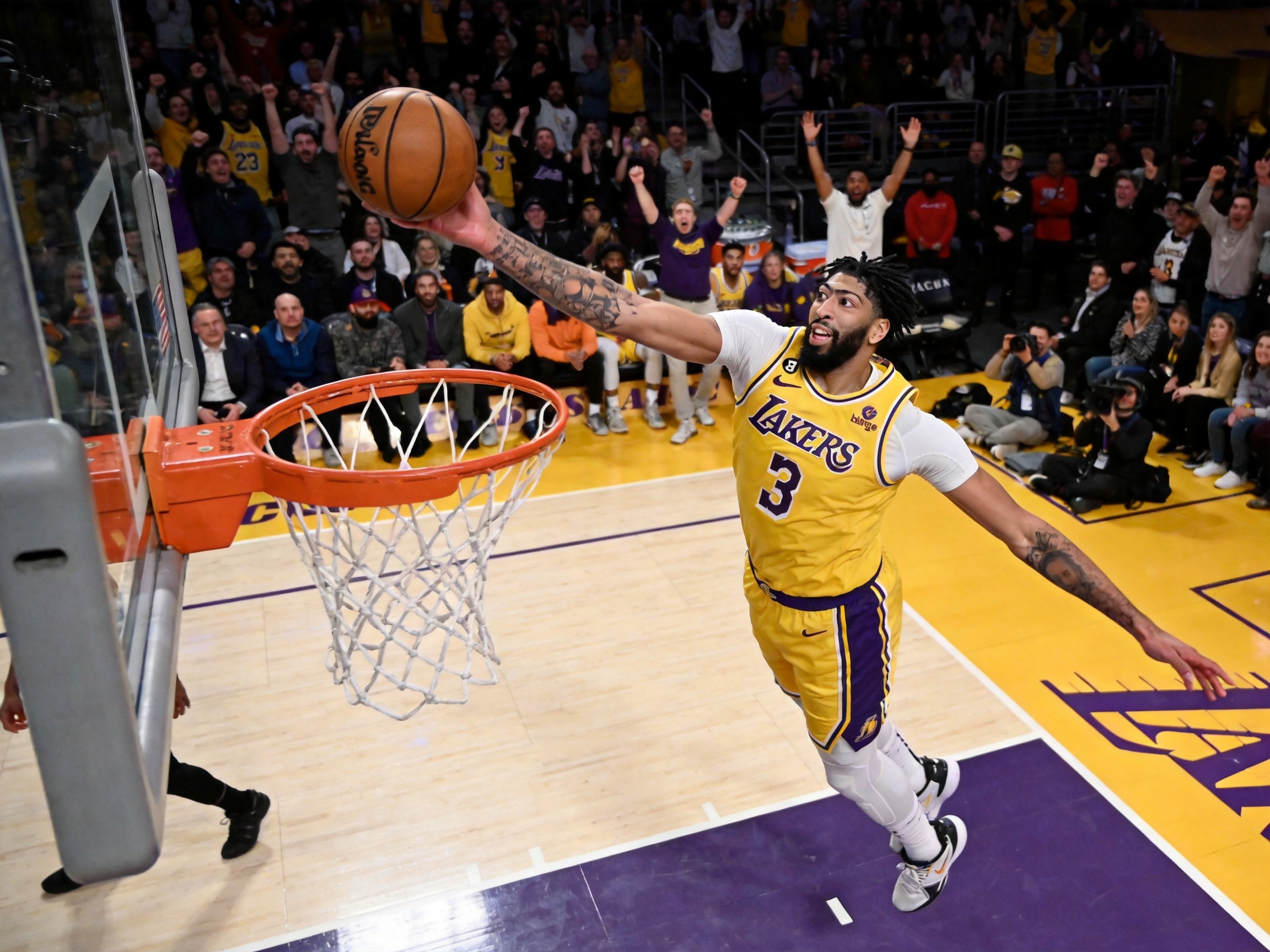 NBA扣篮精彩瞬间 篮球资讯